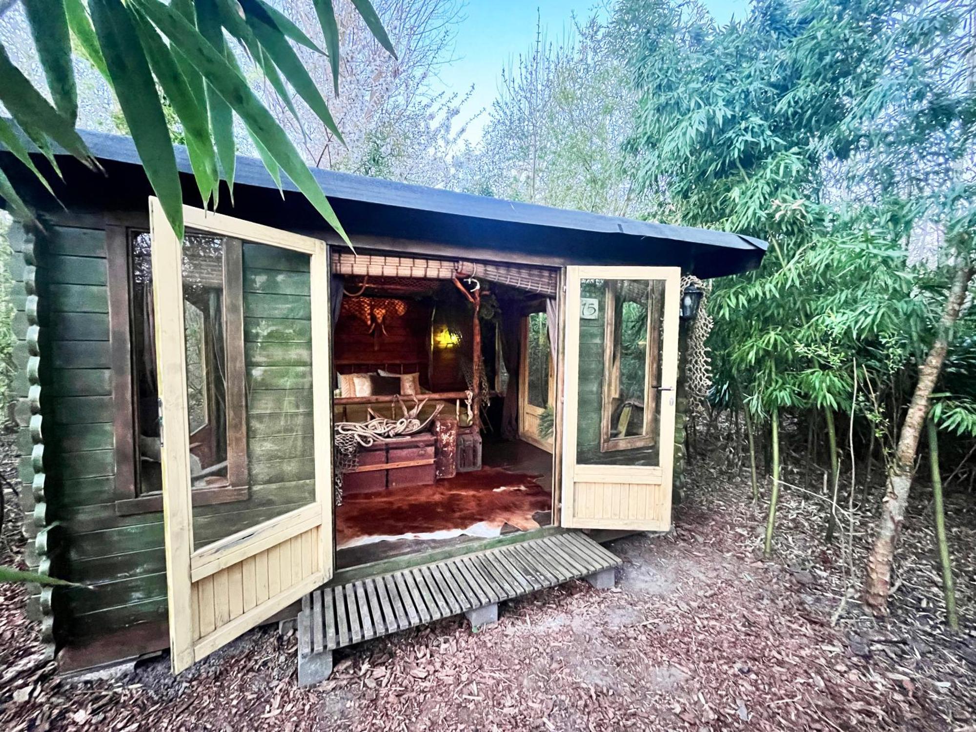 Bamboo Lodge Groningen Bagian luar foto